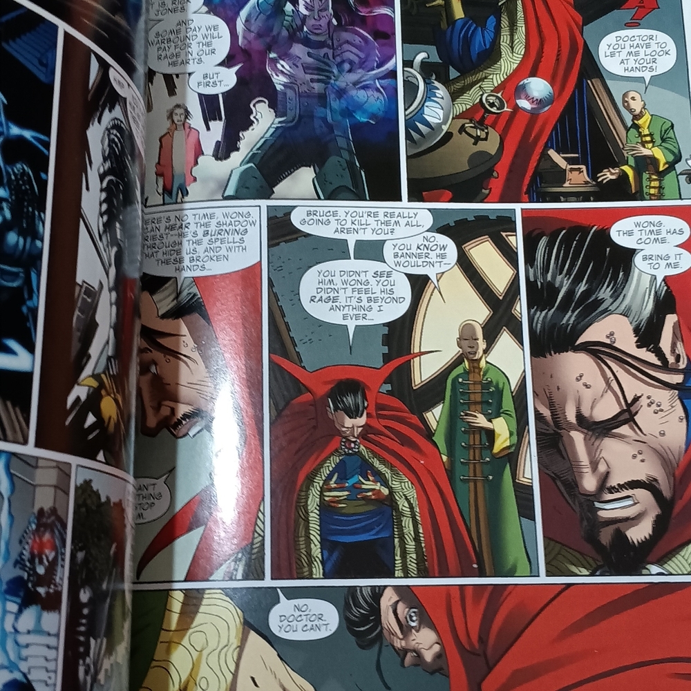 Marvel World War Hulk Soft Cover Book 2008. - Picture 4 of 4